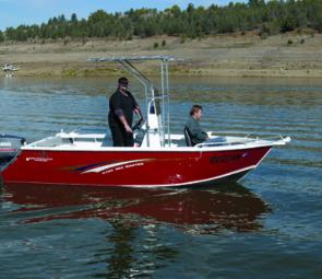 The Pro-Star 5150 Seamaster centre console is primarily built for close offshore fishing and, in the case of the test boat, for diving.